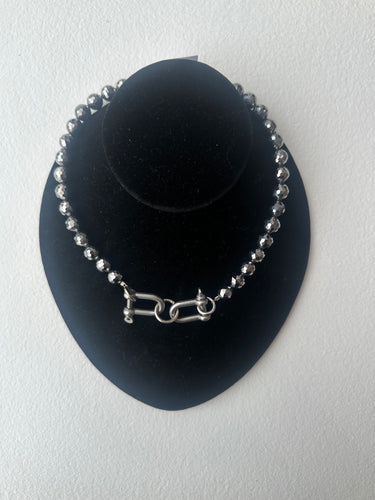 Terahertz necklace